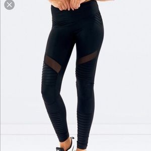 L’urv Fever pitch Black full length leggings
